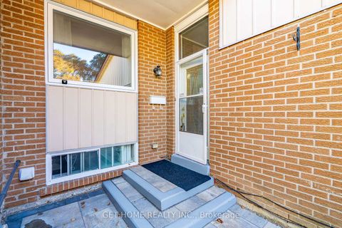 Photo 8 at 63 Homedale Drive, Agincourt North, Toronto