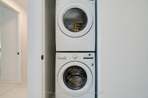 Photo 20 at 404 - 1285 Queen Street E, Coxwell, Toronto