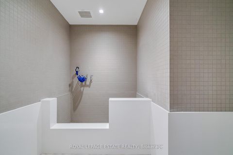 Photo 21 at 404 - 1285 Queen Street E, Coxwell, Toronto