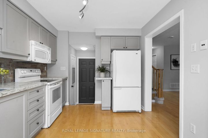Photo 10 at 646 Kerr Trail, BE Beaty, Milton