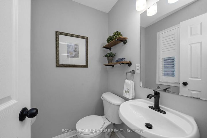 Photo 13 at 646 Kerr Trail, BE Beaty, Milton