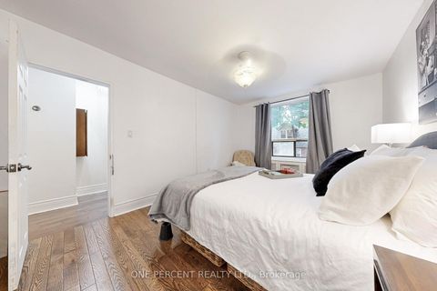Photo 19 at 206 - 2550 Bathurst Street, Forest Hill North, Toronto