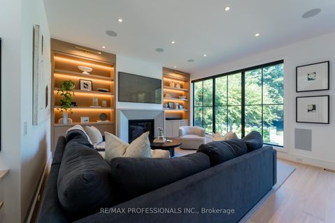 Photo 13 at 229 Tweedsdale Crescent, SW Southwest, Oakville