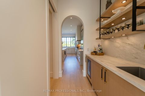 Photo 15 at 229 Tweedsdale Crescent, SW Southwest, Oakville