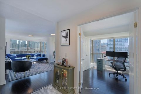 Photo 2 at 1707 - 298 Jarvis Street, Yonge Corridor, Toronto Photo 2 at 1707 - 298 Jarvis Street, Yonge Corridor, Toronto