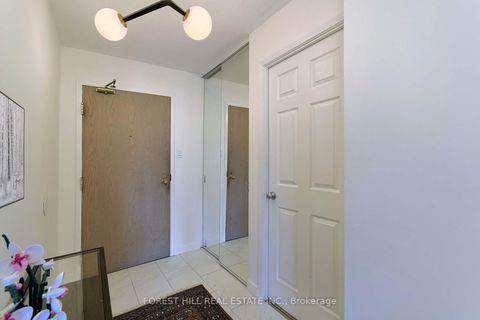 Photo 12 at 1707 - 298 Jarvis Street, Yonge Corridor, Toronto Photo 12 at 1707 - 298 Jarvis Street, Yonge Corridor, Toronto