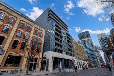 Photo 1 at 616 - 478 King Street W, Waterfront Communities C1, Toronto