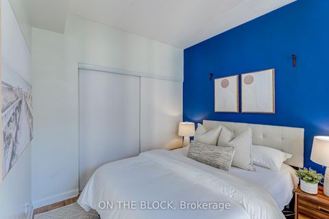 Photo 12 at 616 - 478 King Street W, Waterfront Communities C1, Toronto