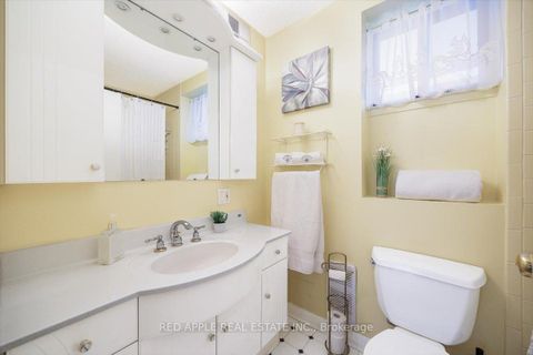 Photo 17 at 2204 - 50 Old Kingston Road, West Hill, Toronto