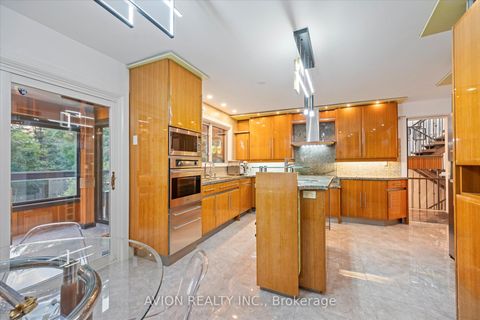 Photo 13 at 38 Purdon Drive, Bathurst Manor, Toronto