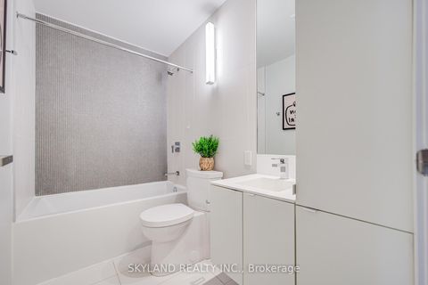 Photo 23 at 3211 - 125 Peter Street, Waterfront Communities C1, Toronto