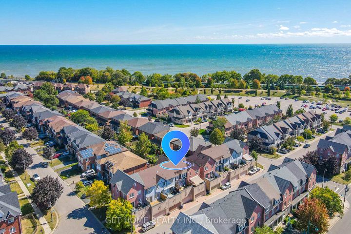Photo 1 at 39 Schooner Lane, Rouge E10, Toronto