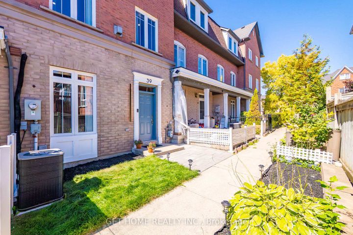 Photo 8 at 39 Schooner Lane, Rouge E10, Toronto