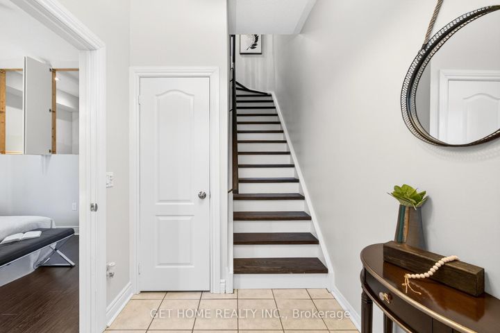 Photo 12 at 39 Schooner Lane, Rouge E10, Toronto