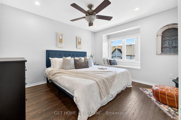 Photo 35 at 39 Schooner Lane, Rouge E10, Toronto
