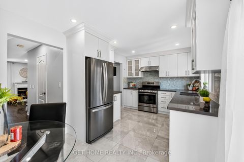 Photo 26 at 39 Schooner Lane, Rouge E10, Toronto