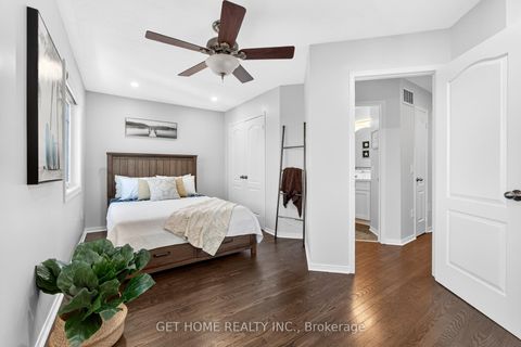 Photo 38 at 39 Schooner Lane, Rouge E10, Toronto