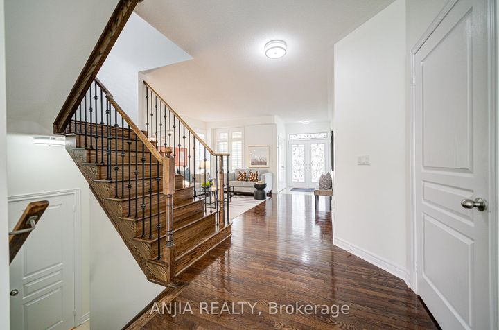 Photo 9 at 15 Sedore Street, Greensborough, Markham