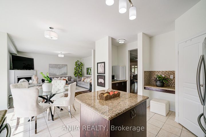 Photo 21 at 15 Sedore Street, Greensborough, Markham