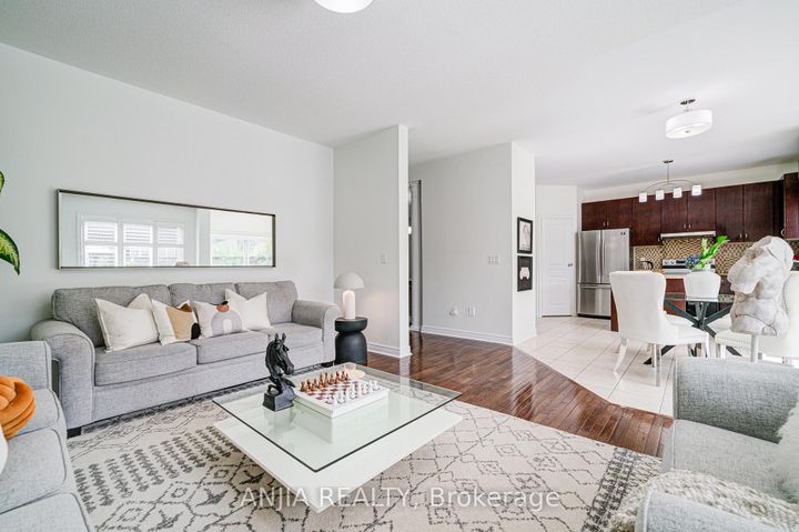Photo 24 at 15 Sedore Street, Greensborough, Markham