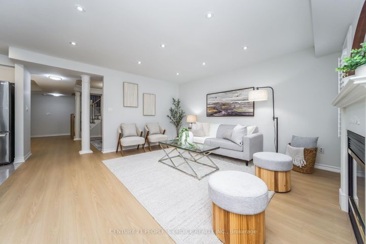 Photo 11 at 7059 Magistrate Terrace, Meadowvale Village, Mississauga