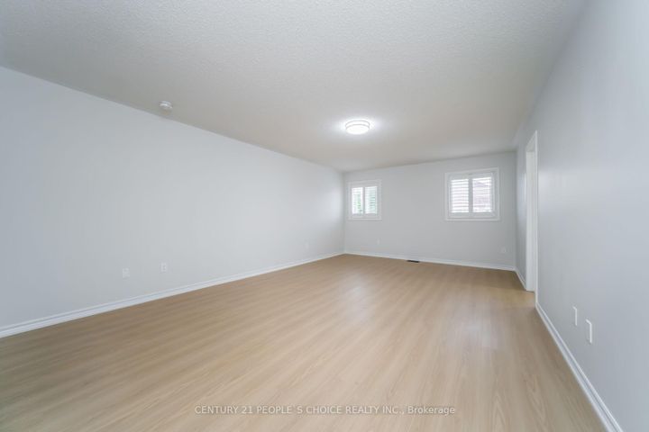 Photo 25 at 7059 Magistrate Terrace, Meadowvale Village, Mississauga