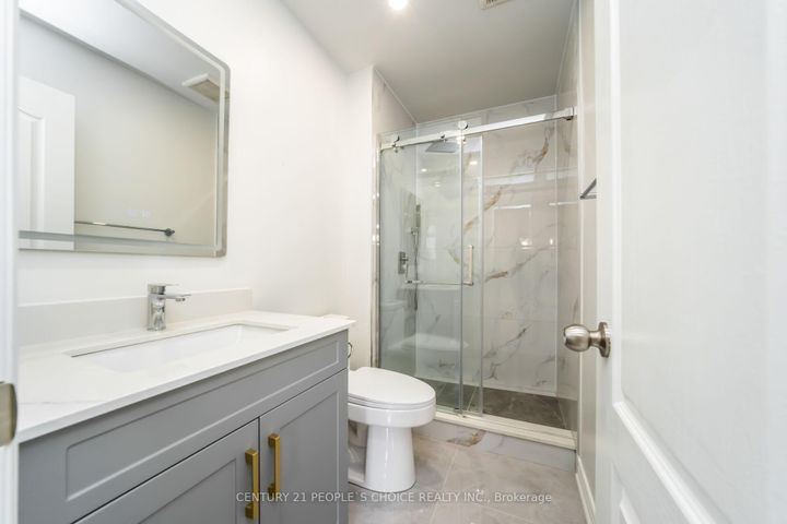 Photo 36 at 7059 Magistrate Terrace, Meadowvale Village, Mississauga