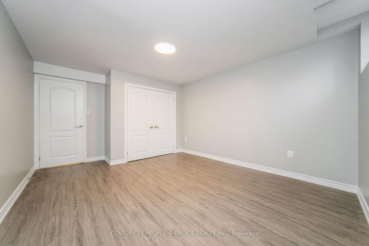 Photo 46 at 7059 Magistrate Terrace, Meadowvale Village, Mississauga