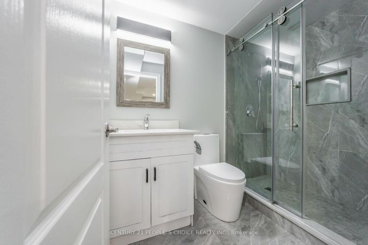 Photo 48 at 7059 Magistrate Terrace, Meadowvale Village, Mississauga