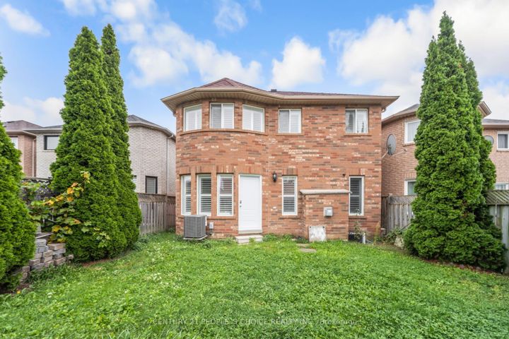 Photo 49 at 7059 Magistrate Terrace, Meadowvale Village, Mississauga