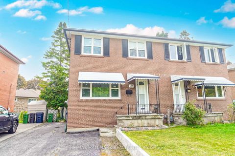 Photo 1 at 131 Painted Post Drive, Woburn, Toronto