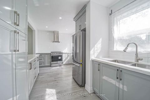 Photo 12 at 131 Painted Post Drive, Woburn, Toronto