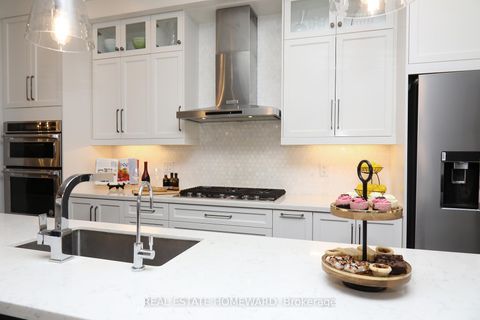 Photo 10 at 66 Butterworth Avenue, Oakridge, Toronto