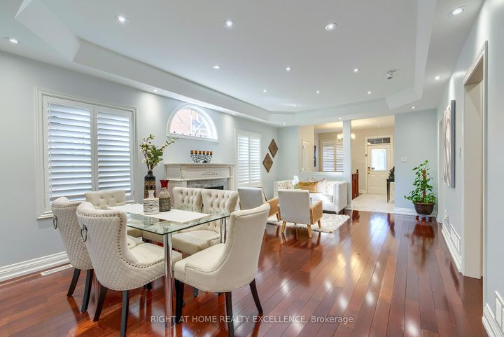 Photo 10 at 6862 Gooderham Estate Boulevard, Meadowvale Village, Mississauga