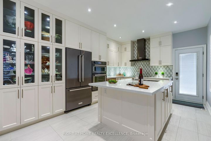 Photo 15 at 6862 Gooderham Estate Boulevard, Meadowvale Village, Mississauga