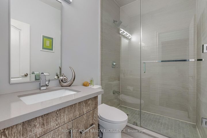 Photo 31 at 6862 Gooderham Estate Boulevard, Meadowvale Village, Mississauga