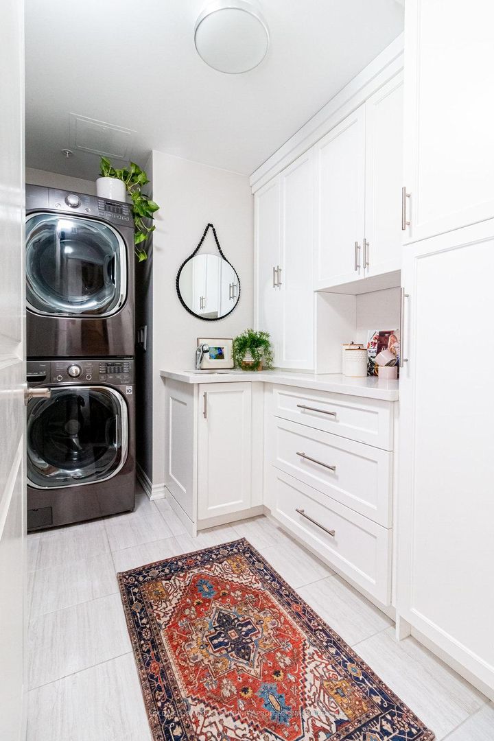Photo 9 at 203 - 81 Robinson Street, Durand, Hamilton