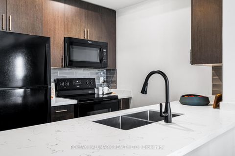 Photo 14 at 1006 - 1346 Danforth Road, Eglinton East, Toronto