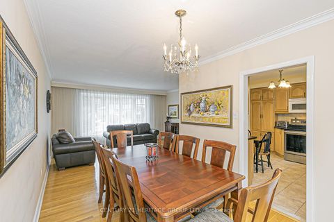 Photo 5 at 53 Caronport Crescent, Donalda, Toronto