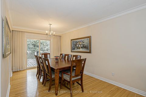 Photo 7 at 53 Caronport Crescent, Donalda, Toronto