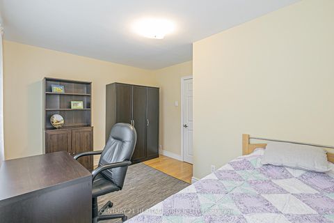 Photo 19 at 53 Caronport Crescent, Donalda, Toronto