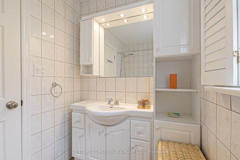 Photo 20 at 53 Caronport Crescent, Donalda, Toronto