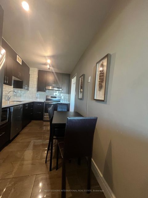 Photo 7 at 1004 - 9 Four Winds Drive, York University Heights, Toronto