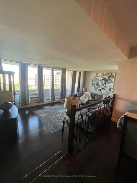 Photo 9 at 1004 - 9 Four Winds Drive, York University Heights, Toronto