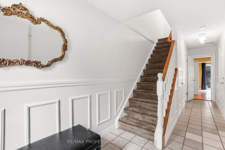 Photo 3 at 17 - 384 Limeridge Road E, Bruleville, Hamilton