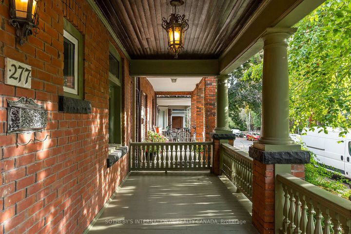 Photo 1 at 277 Crawford Street, Bellwoods, Toronto