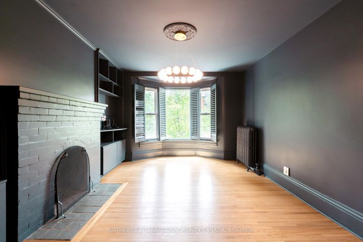 Photo 21 at 277 Crawford Street, Bellwoods, Toronto