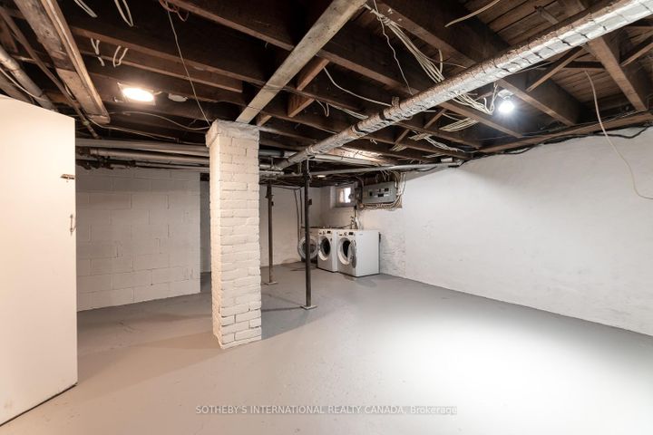 Photo 39 at 277 Crawford Street, Bellwoods, Toronto