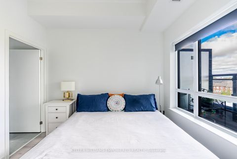 Photo 1 at 537 - 395 Dundas Street W, GO Glenorchy, Oakville