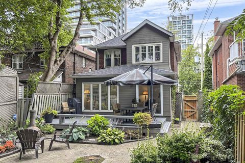 Photo 16 at 182 Duplex Avenue, Eglinton, Toronto